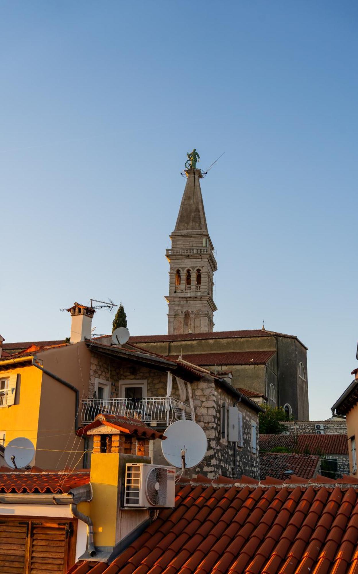 Old Town Seabreeze Residence Rovinj Buitenkant foto