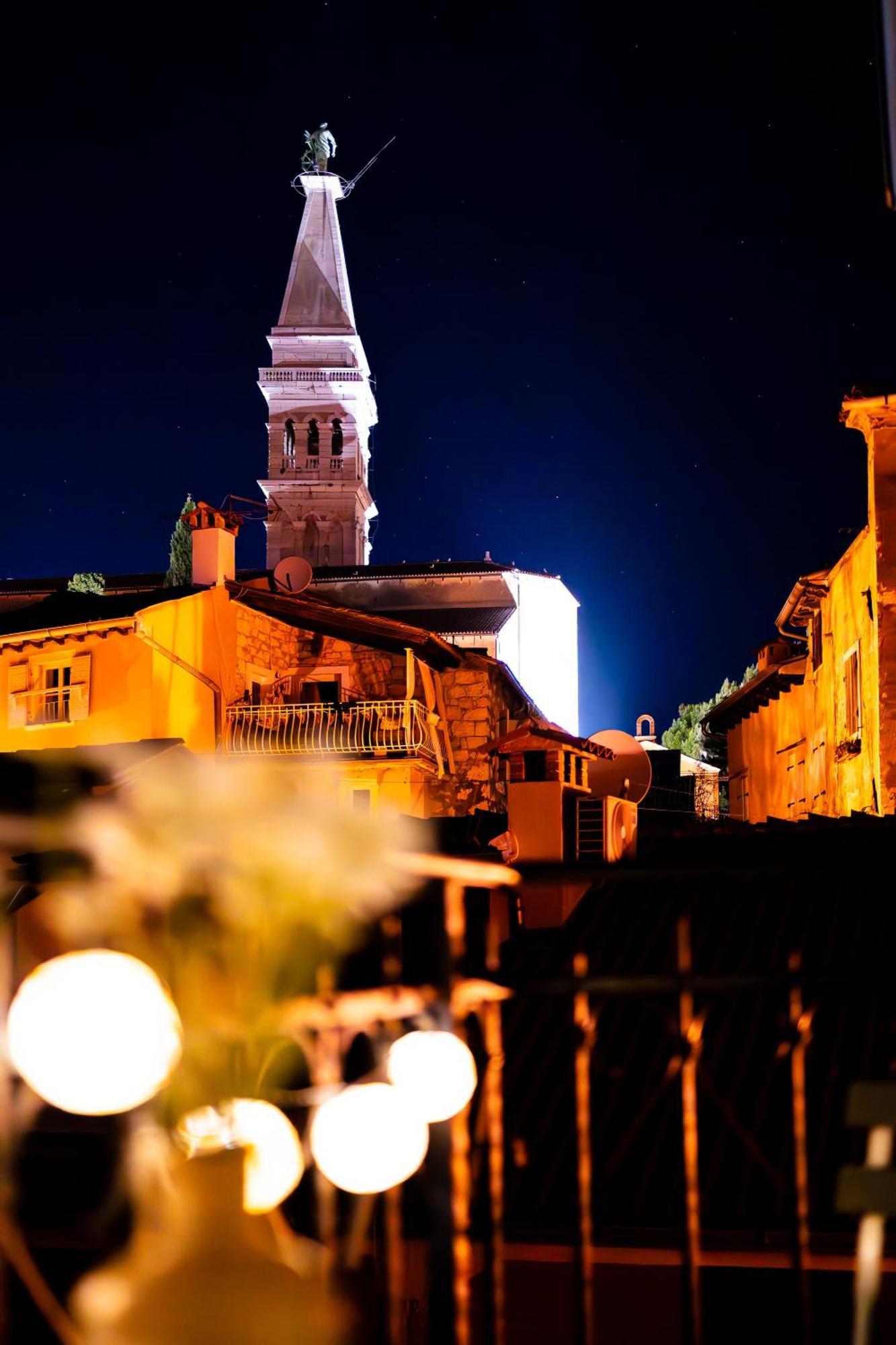 Old Town Seabreeze Residence Rovinj Buitenkant foto