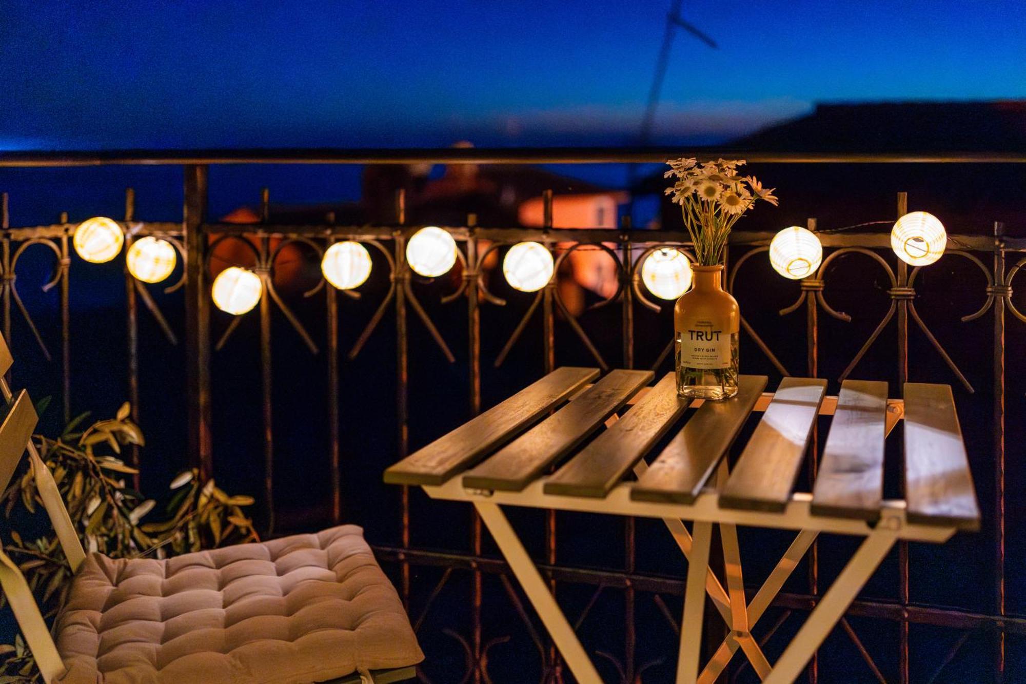 Old Town Seabreeze Residence Rovinj Buitenkant foto